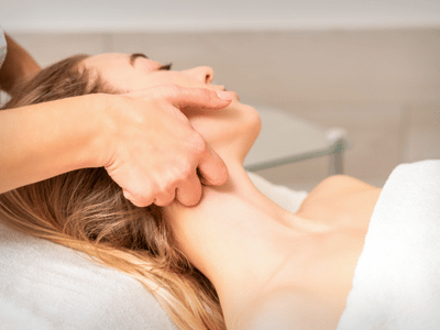 Manual Lymphatic Drainage (MLD)